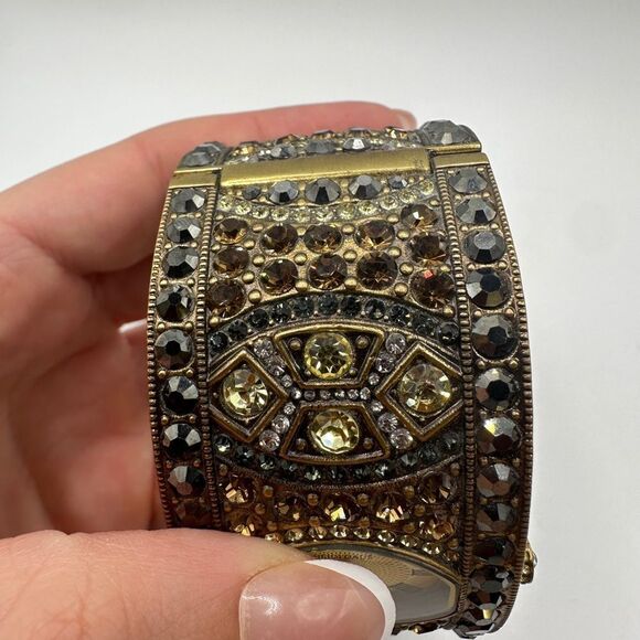 Heidi Daus "Divinely Deco" Art Deco, Crystal Watch, Cuff Bracelet! - Picture 2 of 10